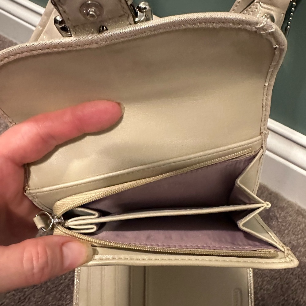 Coach Soho Lynn Hobo bag and matching wallet - Picture 4 of 11